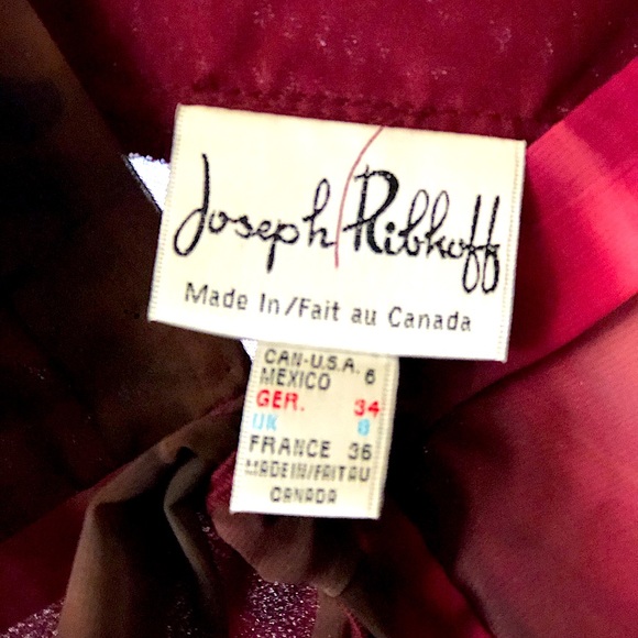 Joseph Ribkoff burgundy print camisole. Elegant and fluid. - Picture 5 of 12